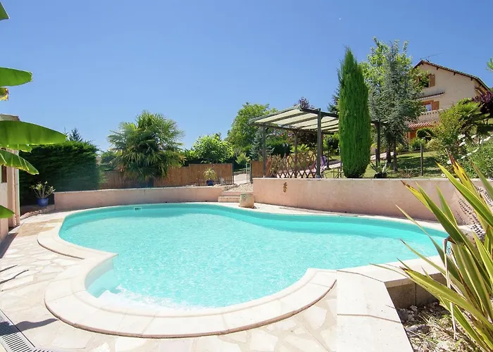 fotos do Comfortable Holiday Home With Private Swimming Pool Plenty Of Space And Privacy Manzac-sur-Vern