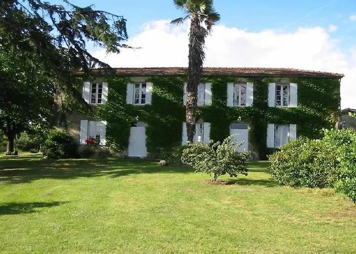 Chambres D'Hotes Domaine Du Bouchon Gans photo