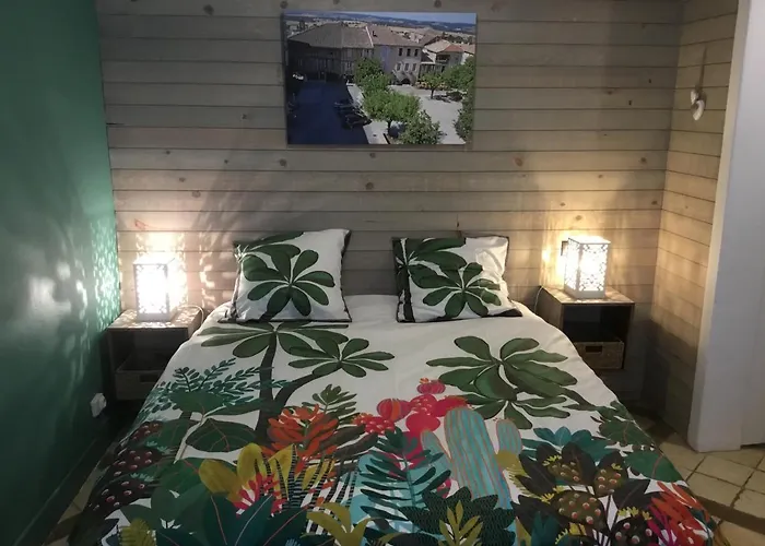 La Cambra De Monflanquin Bed & Breakfast photo