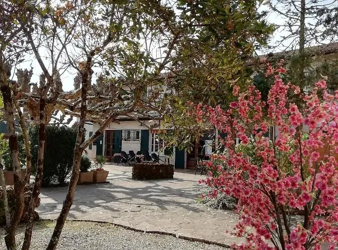 L'Auberge De Lugos photo