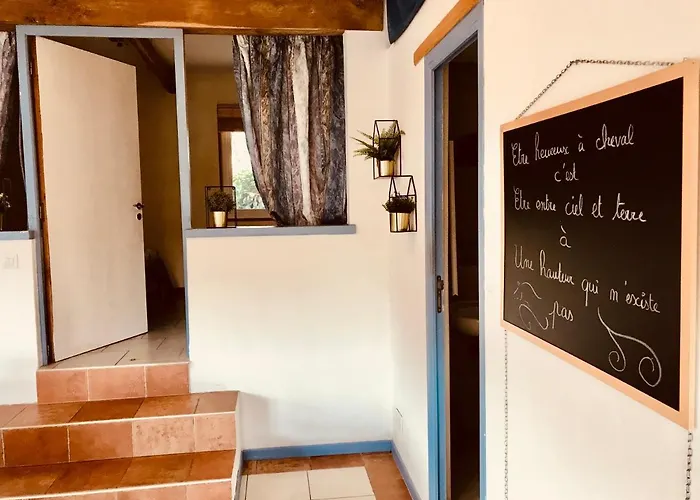 Gite De L'Ecuyer Eygurande-et-Gardedeuil Foto