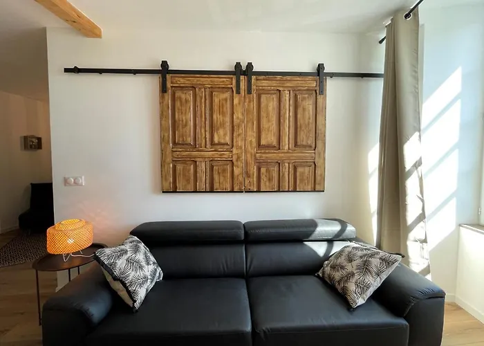 אולורן-סנט-מארי Gite O Pyrenees Quartier Historique תמונה