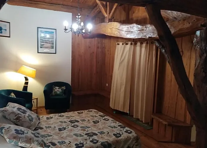 Photo de Appartement Gite Les Colombettes à Pinel-Hauterive