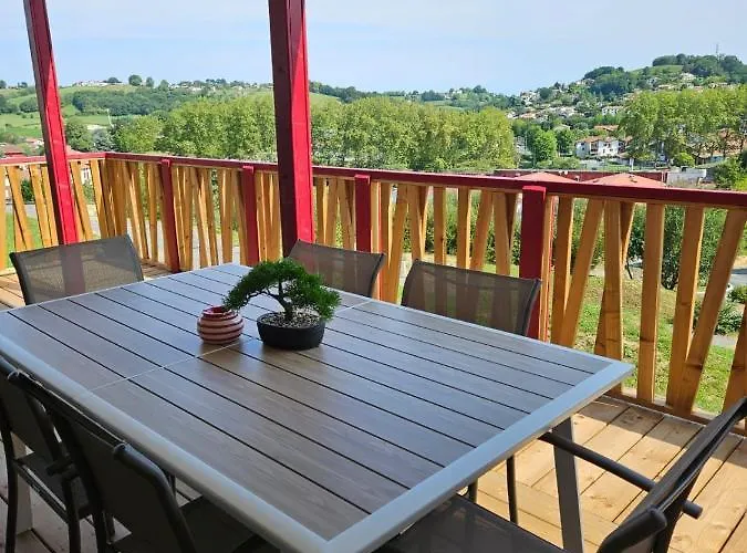 Chalet Ibaia: Basque Country Retreat with Pool Hasparren photo