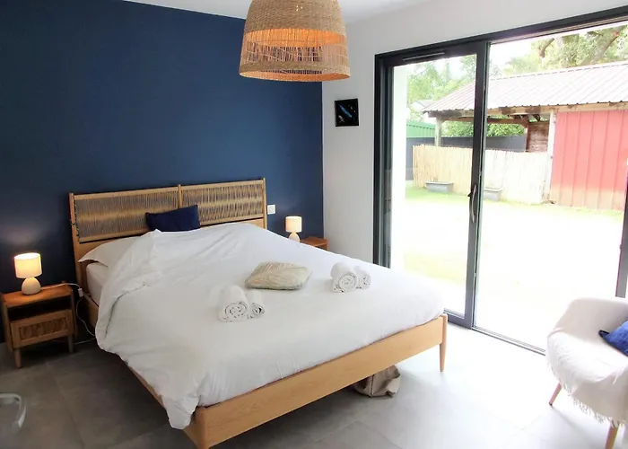Spacious House With Garden Soustons photo