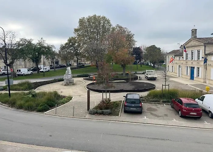 サン＝ジュリアン＝ベイシュヴェルBelle Demeure Medocaine Charme Et Convivialiteアパートメントの写真