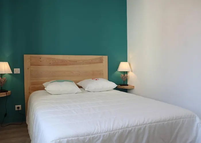 St Jean De Luz, Centre Ville 2 Pieces, Plage A Pied - 3 Etoiles Sainte-Barbe photo