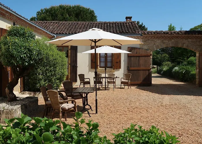 Domaine Les Pins Villa Nanthiat képek