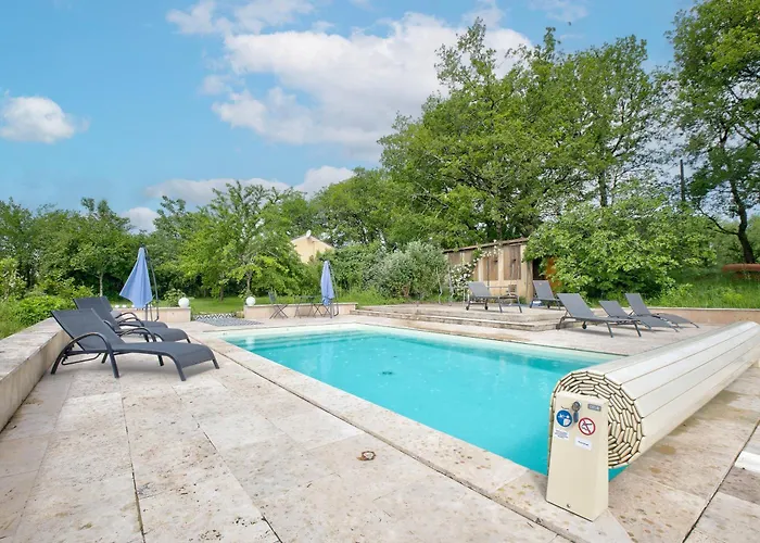 صورة Gite Deodatus Avec Piscine Cladech