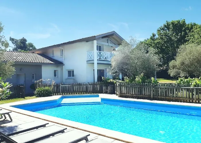 Villa Le Clos Des Oliviers, Piscine Chauffee, 5 Chambres, Jardin De 2500M2, Proche Plage Leon photo