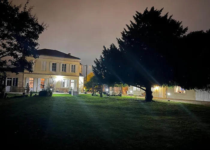 Suite Privative Abella - Aile De Maison Bourgeoise Ambares-et-Lagrave photo