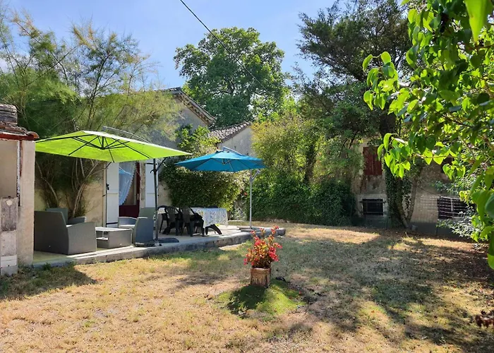 Maison Renovee A Reaup Lisse - Clevacances 2 Cles Foto