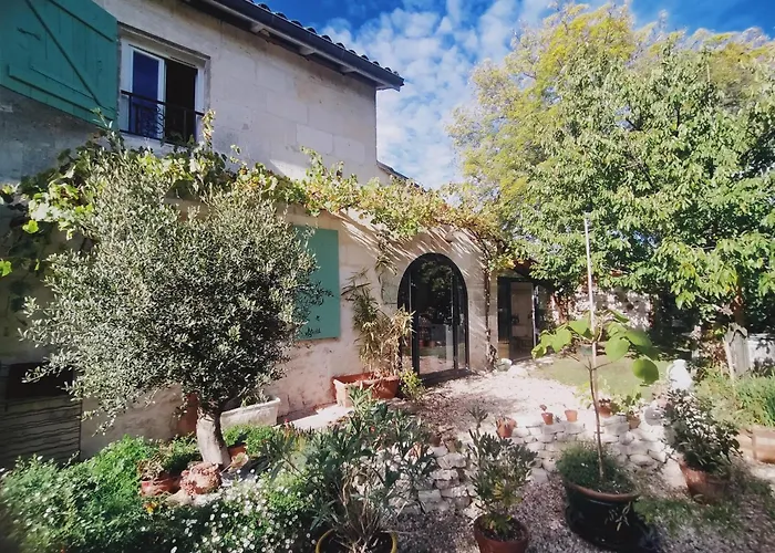 Gite Jardin Du Chay Galgon Foto