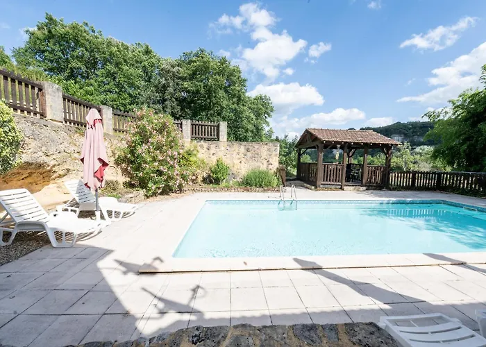 Walnut Store, Cosy Gite With Private Terrace And Shared Swimming Pool Peyzac-le-Moustier foto