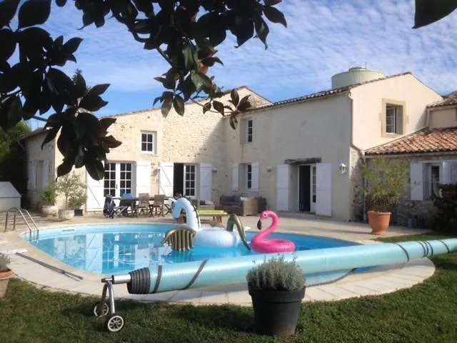 fotos do Maison Ancienne Avec Piscine Au Milieu Des Vignes Marignac 