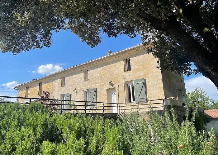 صورة A L Ombre Du Chene Gite Saint Emilion