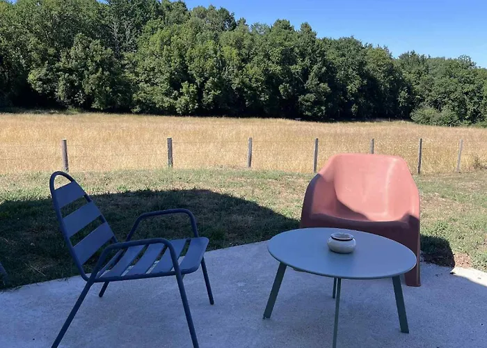 Photo de Maison au calme Douzillac