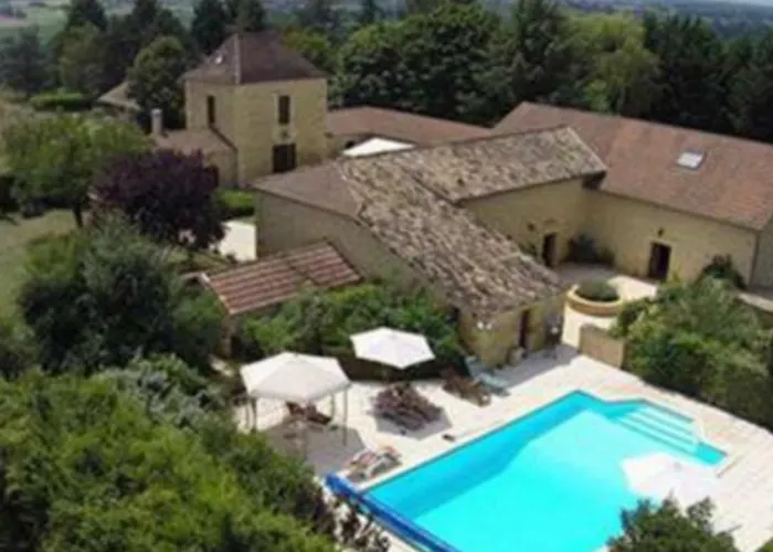 Gite Rustique De 2 Chambres Avec Piscine Commune Saint-Capraise-de-Lalinde foto