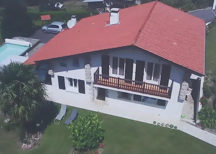 La Casita De Rose Au Calme Proche Plage D'Hendaye - 26 M2 Bien Equipe Parking Prive Jardin Urrugne foto