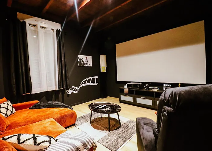 Cinema Prive - Movie Night Loft Apartment La Force  photo