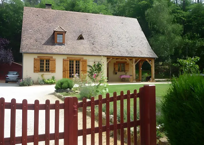 Sous Le Tilleul, Chez Joelle Et Guy Carsac-Aillac Foto