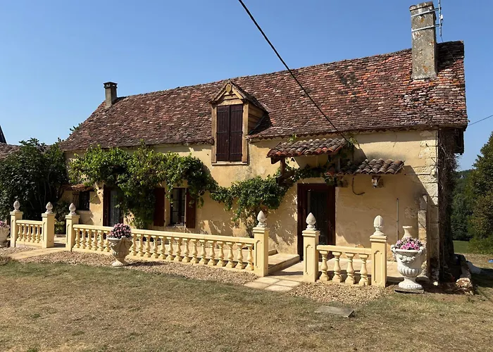 foto di Chateau De La Ricardie Beautiful Rural Property Gite Villa Liorac-sur-Louyre