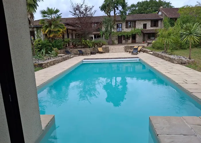 Gite En Perigord Vert Champs-Romain foto