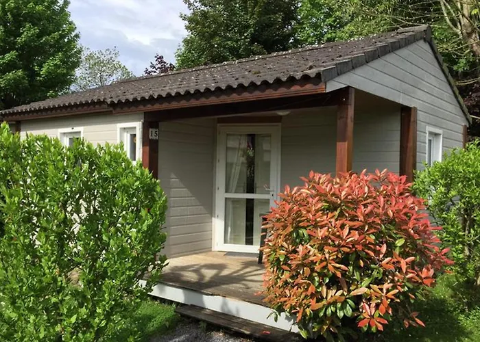 Chalet Confortable Pour 2 Avec Terrasse A Gurmencon - Api-1-52-336 תמונה