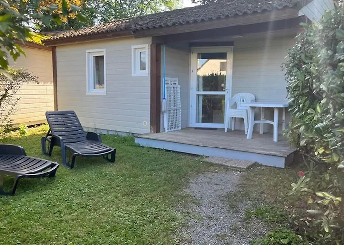 Chalet Cosy Avec Terrasse - 2 Chambres, 4 Personnes - Api-1-52-350 Gurmençon Foto