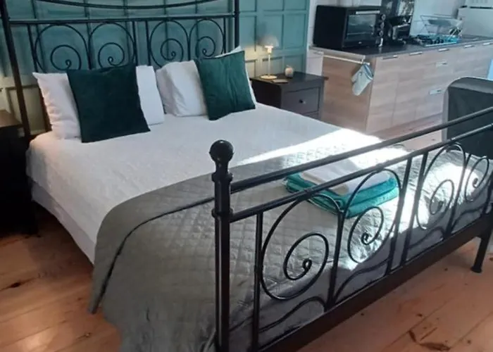 The Studio, Saint-Rabierの写真