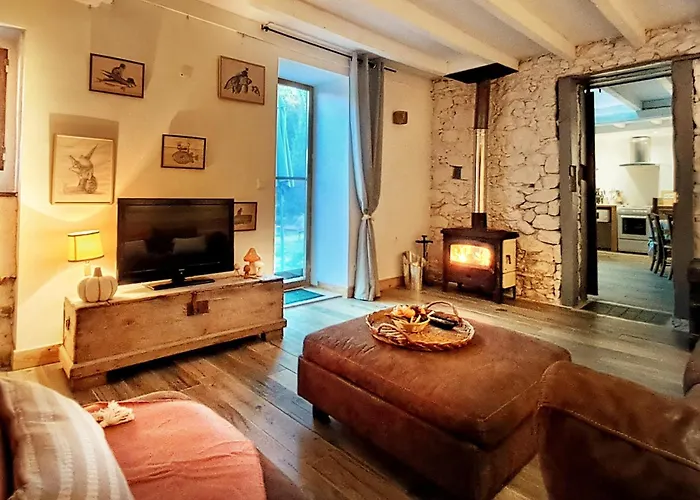 Photo de Gîte Coume a Case, Pyrénées Atlantiques Lys 