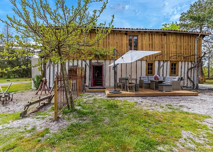 TrensacqLa Grange别墅照片