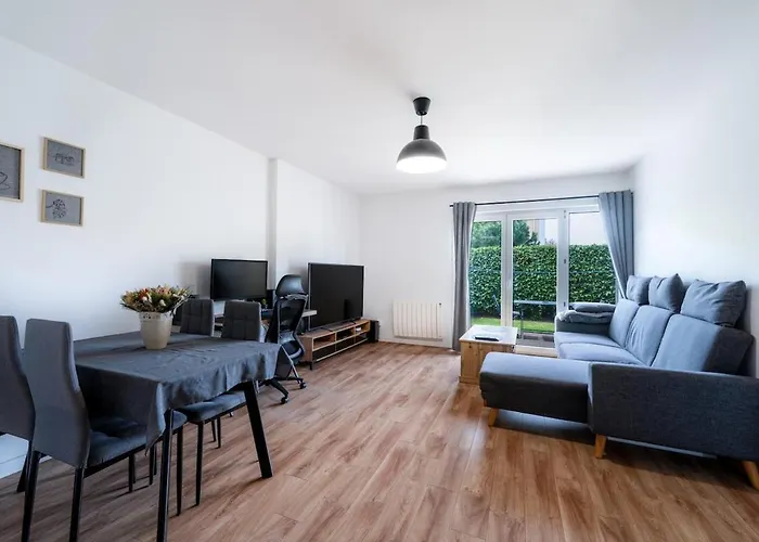 Le Haillan Chez Adrien Au Haillan Appt Rez De Chaussee Jardin תמונה