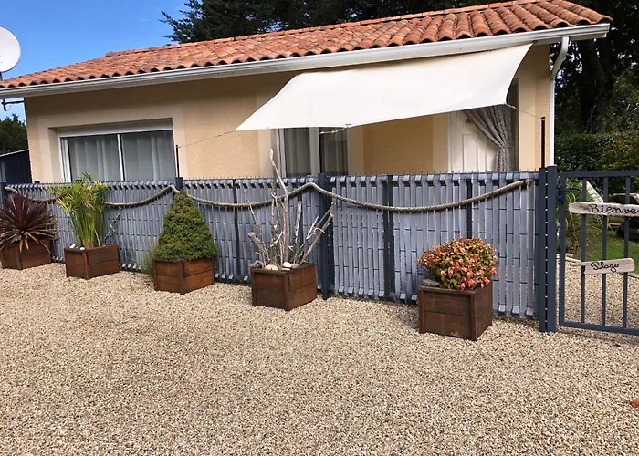 Maisonnette Entre Foret Et Occean Vendays-Montalivet Foto