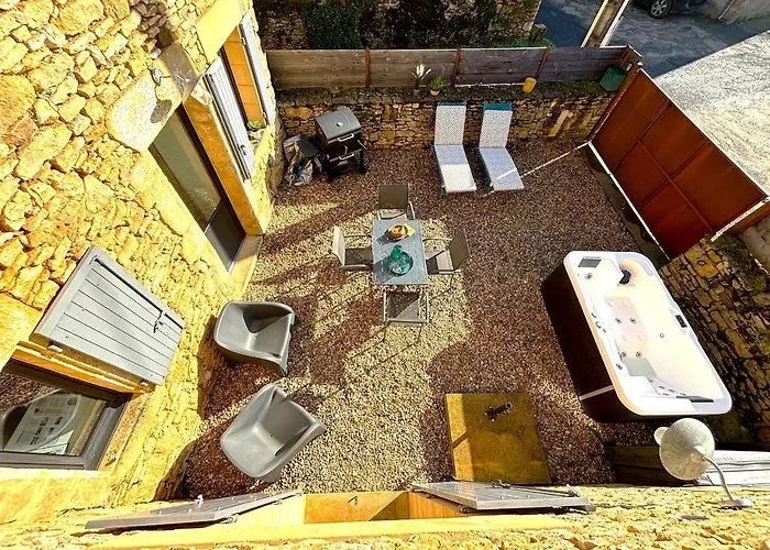 Petit Paradis De Baran Romantic Stone Cottage With Hot Tub Near Sarlat Finsac Foto