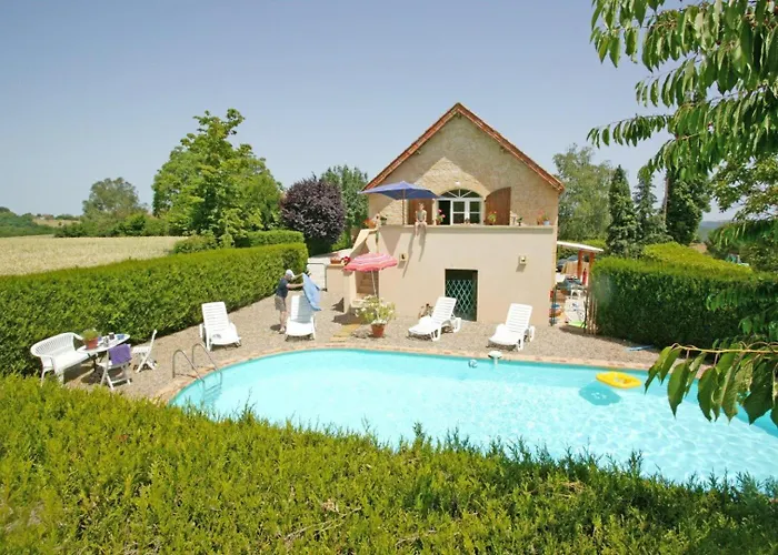 Gite Hugan Avec Piscine Privee Proche Sarlat Brégegere foto