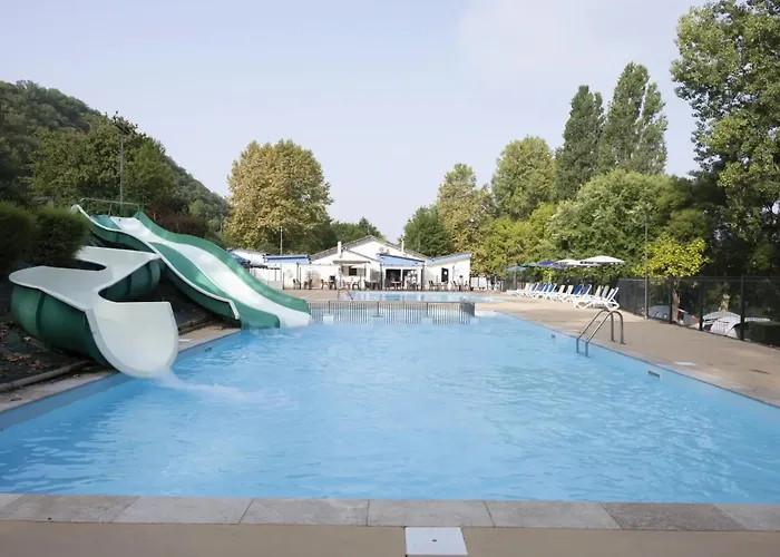 Camping 4 étoiles - Piscine - ccbfhbf Badefols-sur-Dordogne foto