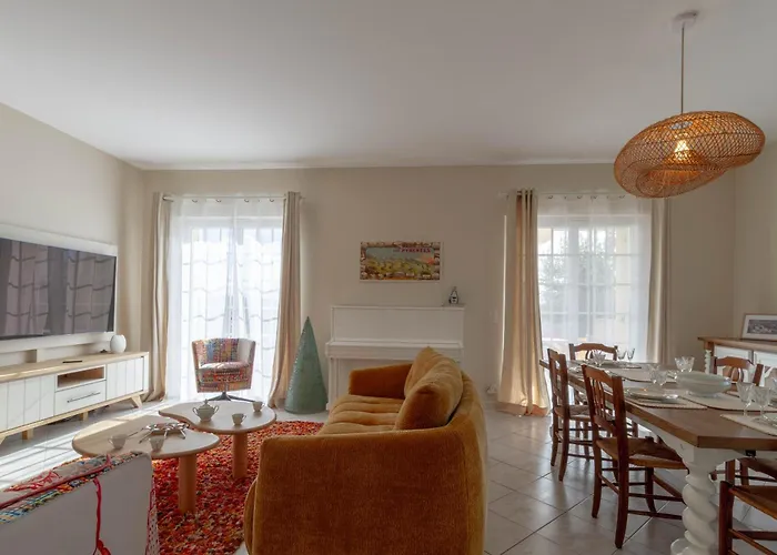 Willa La Tuilerie - Familiale, Jardin Et Vue Pyrenees Sauvagnon zdjęcie