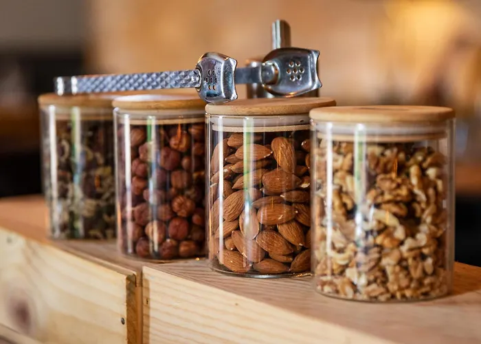صورة Hotel Des Augustins - Boutique Hotel - Restaurant Gastronomique سان-سيبريان