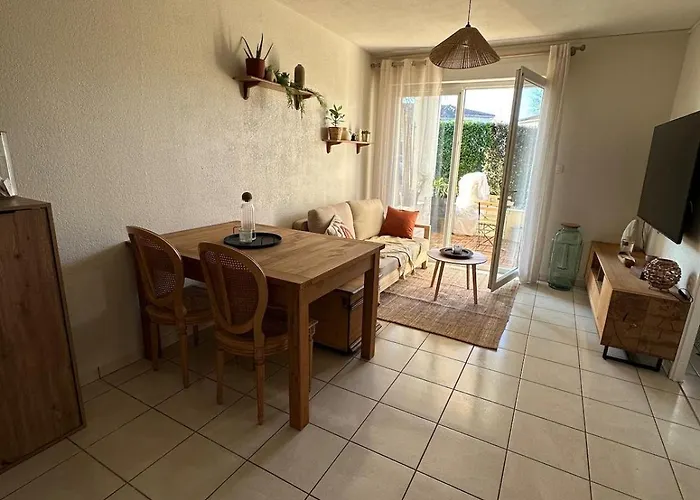 Photo de Appartement cocooning avec terrasse et piscine Saint-Vincent-de-Tyrosse