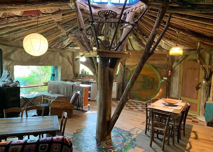 Maison De Hobbit Layenie Sous Les Etoiles Bajamont photo