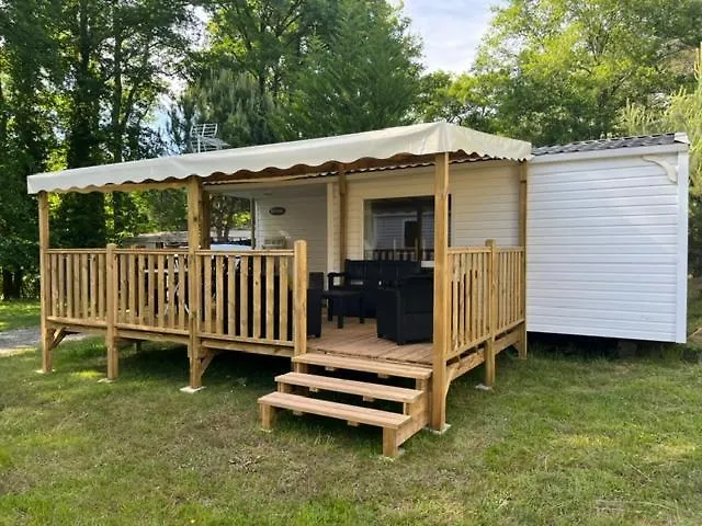 Camping Du Coucou Nailhac foto