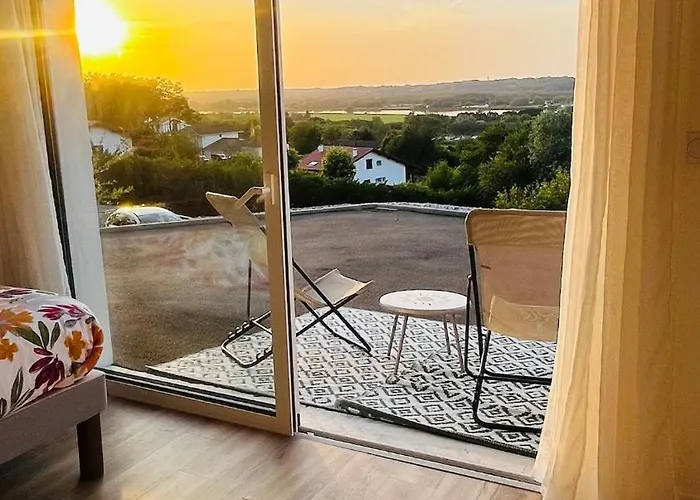 Petit Havre De Paix Au Coeur Du Pays Basque Apartment Urcuit photo