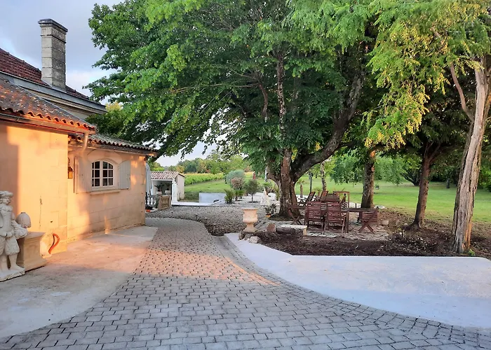 Le Domaine De Canesse Saint-Ciers-de-Canesse foto