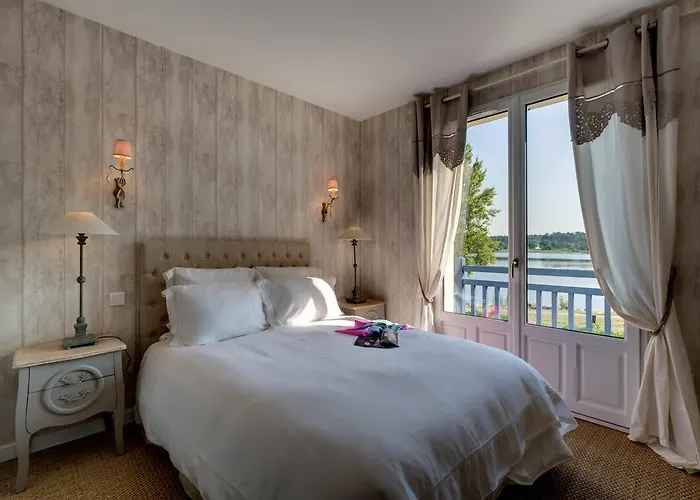 Les Eaux Qui Rient Bed & Breakfast Sanguinet photo