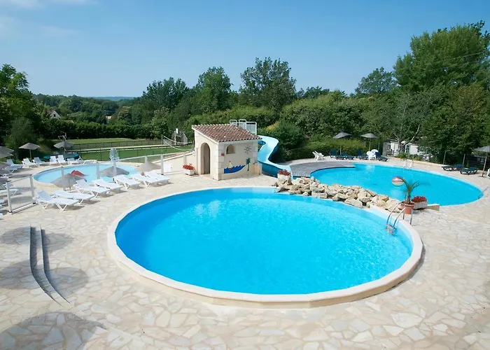 Camping Le Clou Coux-et-Bigaroque-Mouzens photo