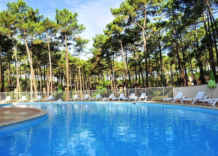 Vtf Les Bruyeres Hotel Maubuisson photo