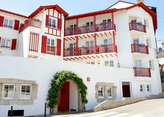 Relais Des Tilleuls Hasparren photo