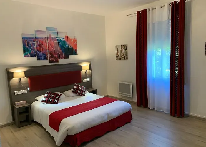 Les Rives Du Plantie Hotel Le Temple-sur-Lot photo